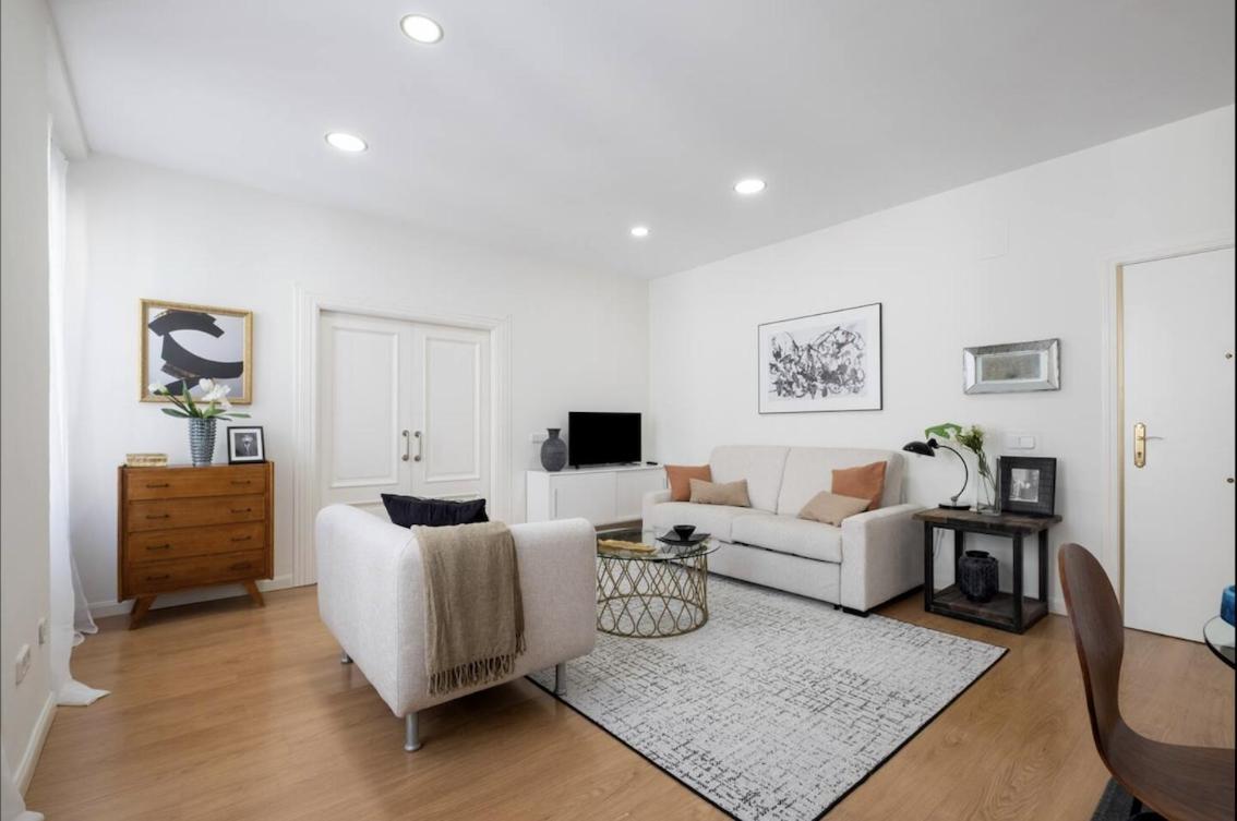 1 Bedroom 1 Bathroom Furnished - Sol - Bright Refurbished - Mintystay Madrid Ngoại thất bức ảnh